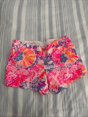 Lilly Pulitzer Floral Scalloped Shorts